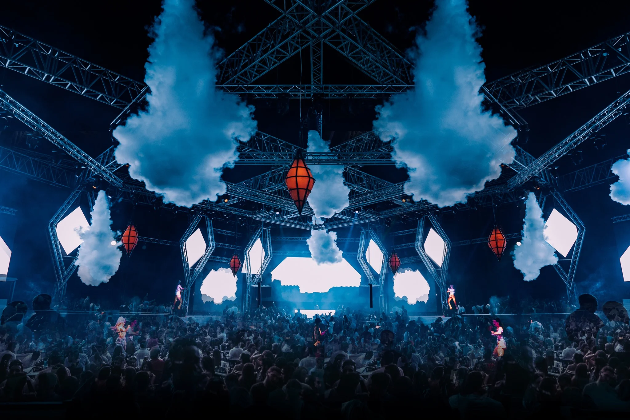 WHITE Dubai Review | Dubai Party Life